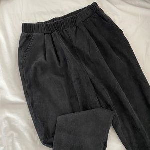 Black ribbed trousers